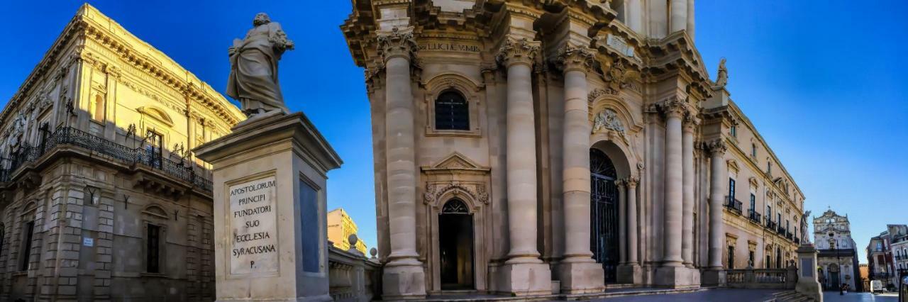 A 50 Passi Dal Tempio Di Apollo Apartment Syracuse Bagian luar foto