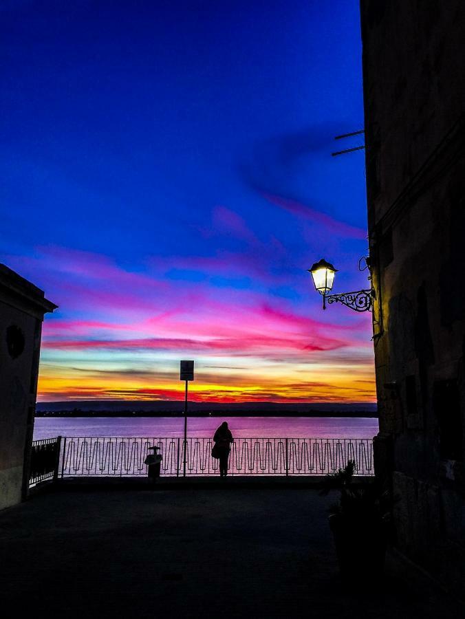 A 50 Passi Dal Tempio Di Apollo Apartment Syracuse Bagian luar foto
