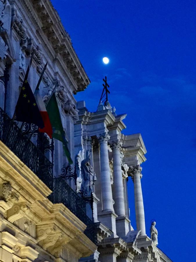 A 50 Passi Dal Tempio Di Apollo Apartment Syracuse Bagian luar foto
