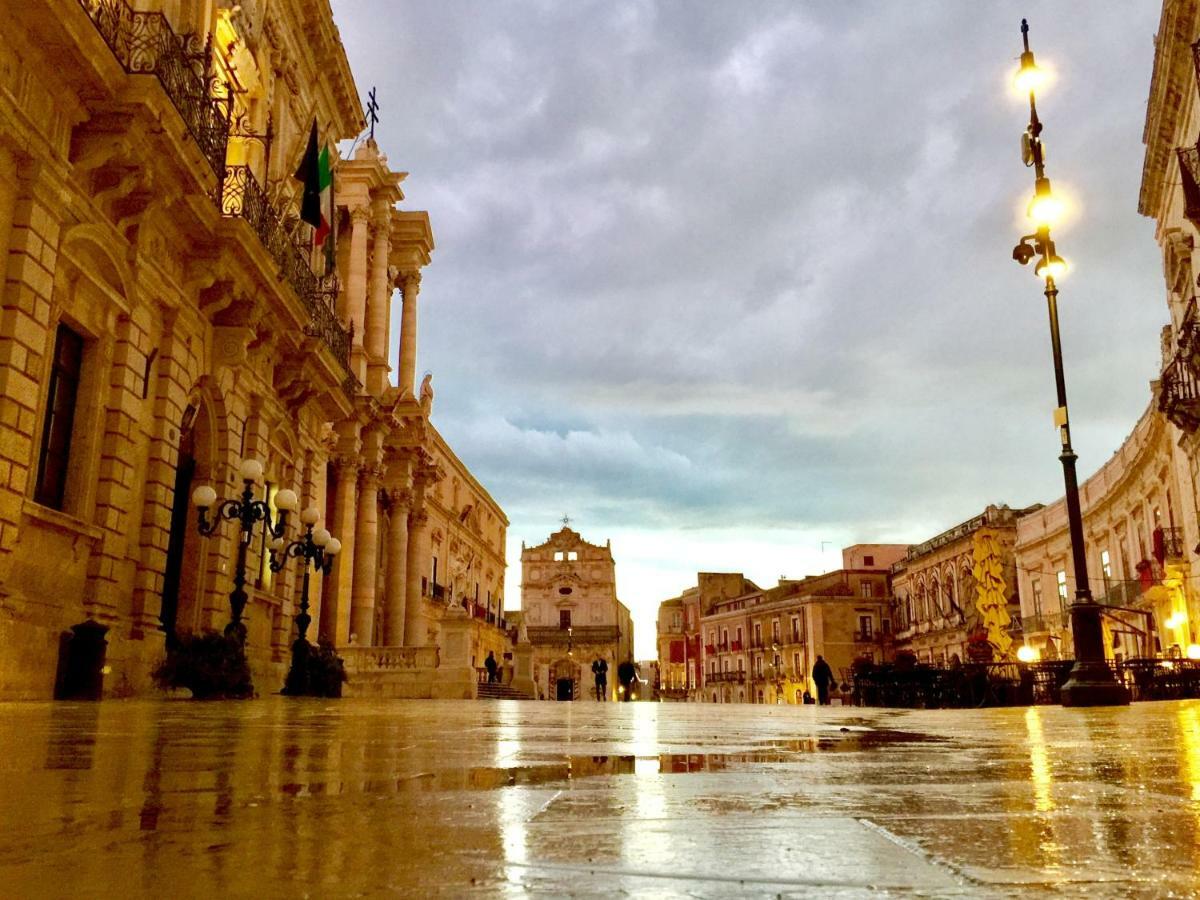 A 50 Passi Dal Tempio Di Apollo Apartment Syracuse Bagian luar foto