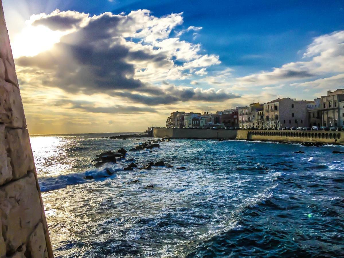 A 50 Passi Dal Tempio Di Apollo Apartment Syracuse Bagian luar foto