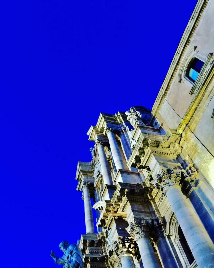 A 50 Passi Dal Tempio Di Apollo Apartment Syracuse Bagian luar foto